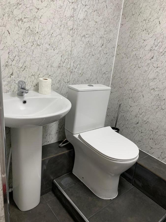 Luks Apartments London Ngoại thất bức ảnh