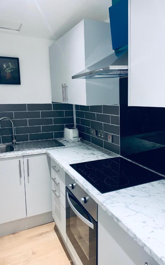 Luks Apartments London Ngoại thất bức ảnh
